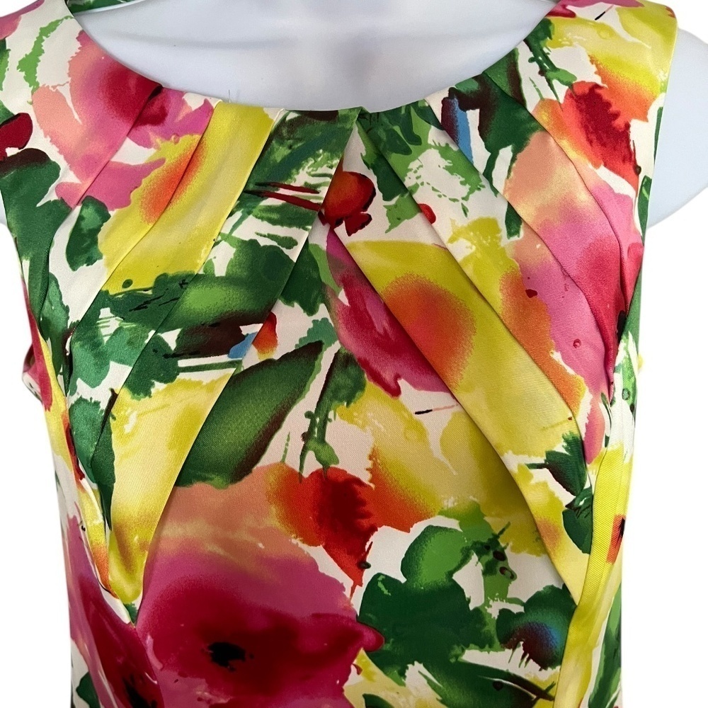 Alyx | Floral Print Dress | Front Pleated Detail - Picture 2 of 8
